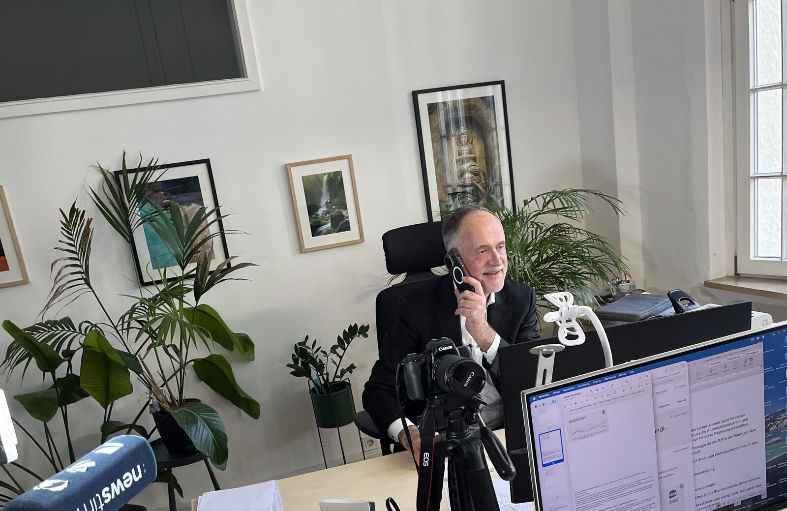 Bei den Dreharbeiten, Foto: Max Hilgarth